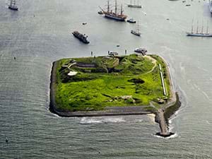 Betriebsausflug im Ausland: Fort Island IJmuiden in den Niederlanden (30 km von Amsterdam entfernt)